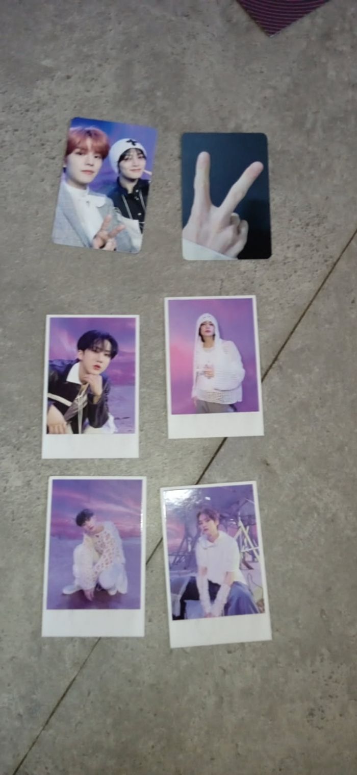 Lot de 2 albums stray kids - photo numéro 2