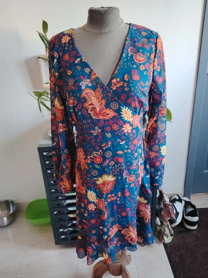Robe femme - photo numéro 2