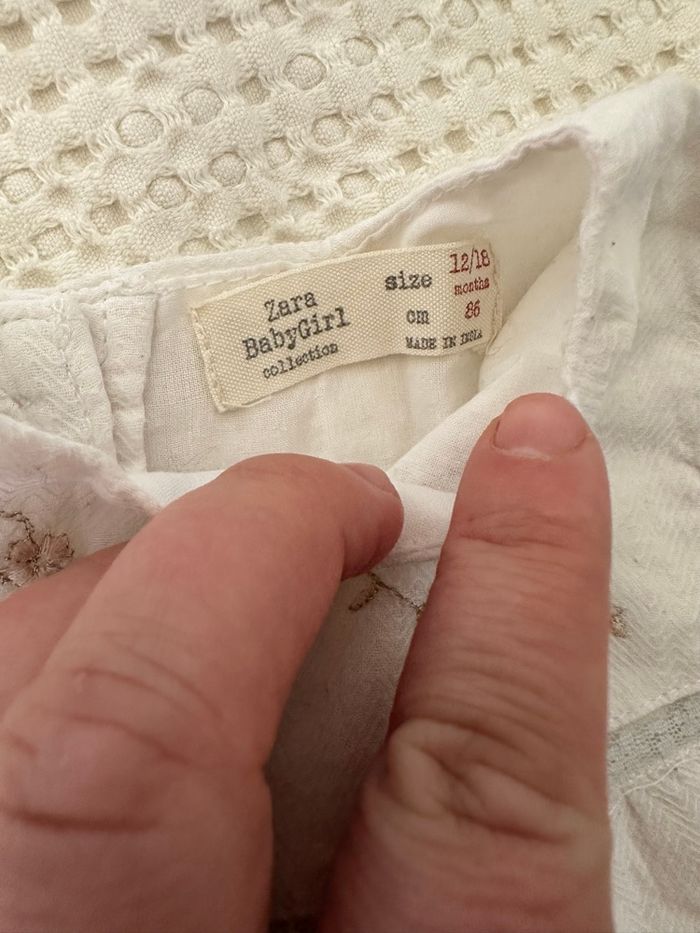 Chemises Zara taille 12-18 mois - photo numéro 2