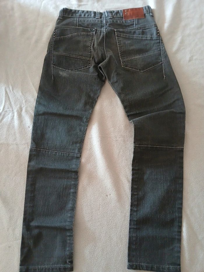Jean homme taille 34 - photo numéro 3