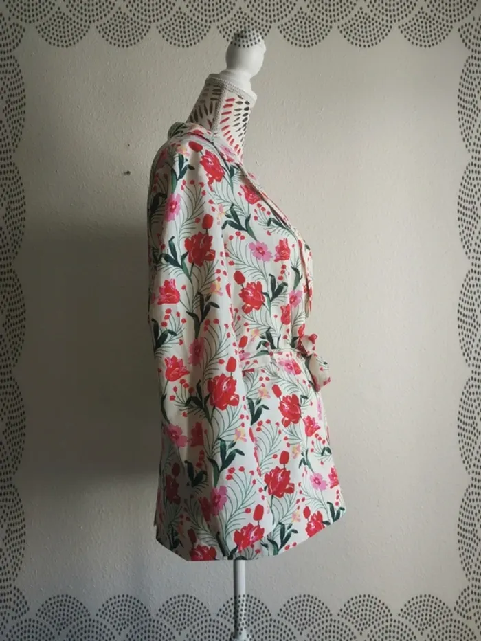 Blazer Kiabi taille 38 - photo numéro 5