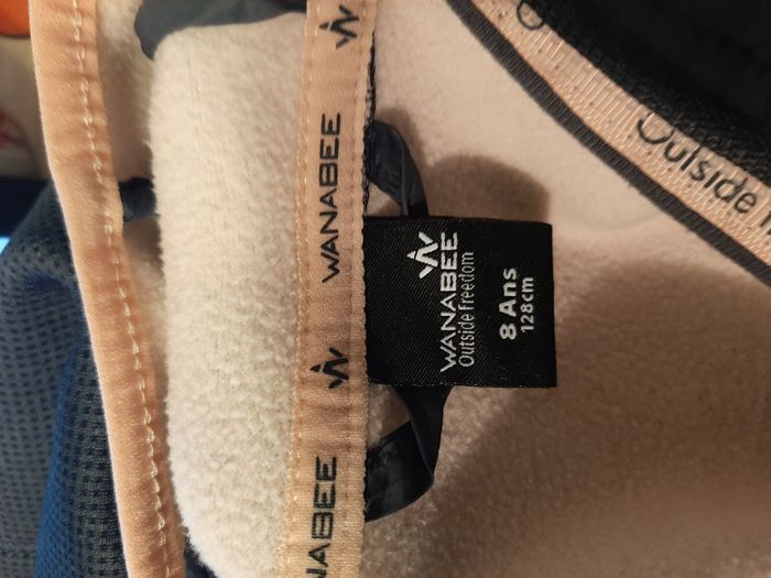 blouson zippé à capuche pour filles Taille 8 ans - photo numéro 4