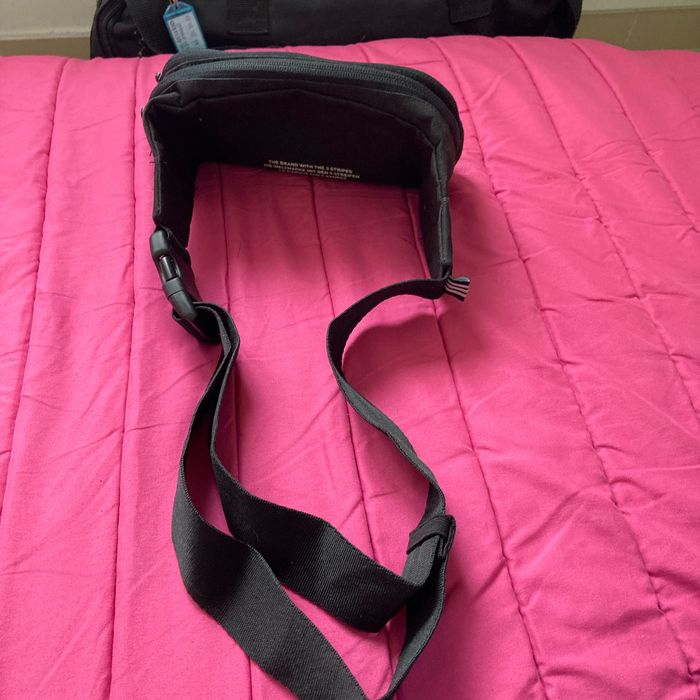 Sacoche adidas neuve - photo numéro 2