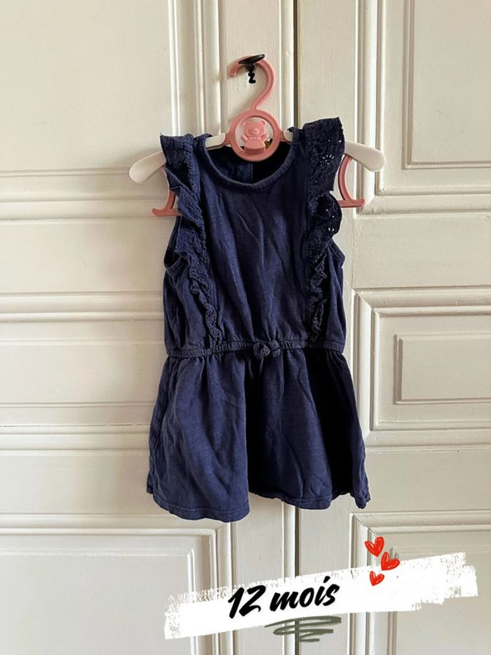 Robe 12mois tape à l’oeil