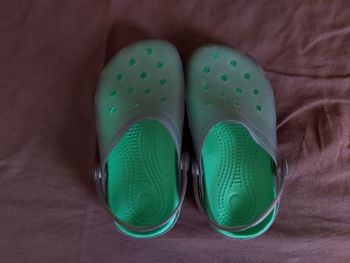 Crocs vert enfant