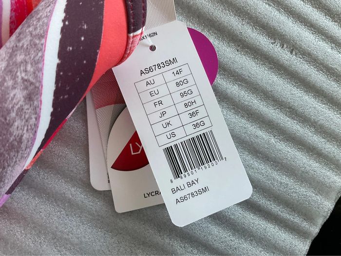 Haut maillot multicolore Freya neuf - photo numéro 3