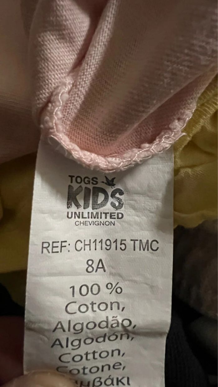 Très Joli ensemble chevignon en parfait état. Taille 8 ans 100% coton - photo numéro 9