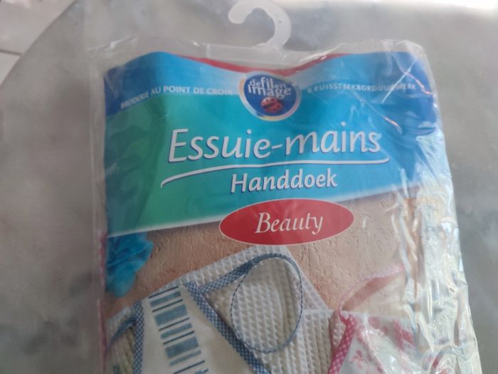 Kit broderie essuie mains - photo numéro 4