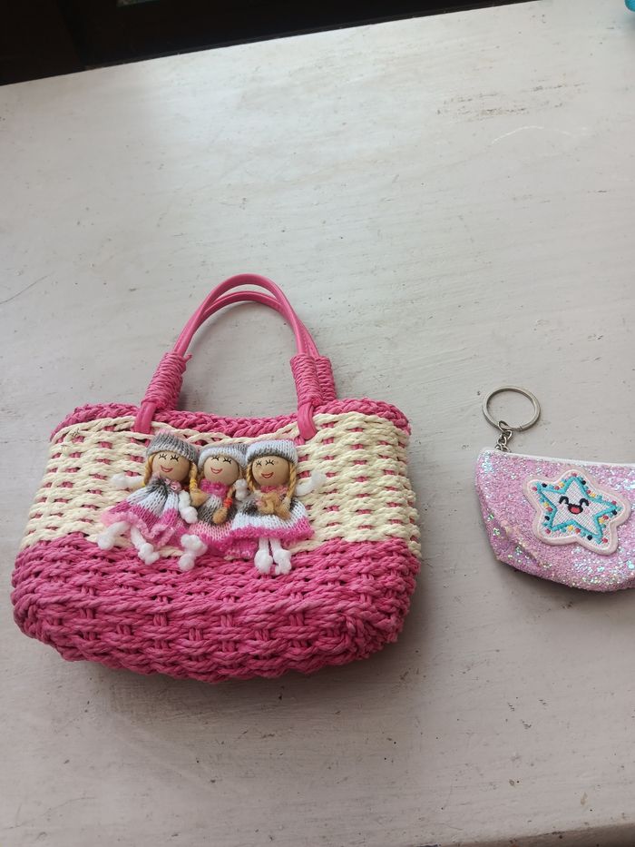 Petit panier et porte monnaie