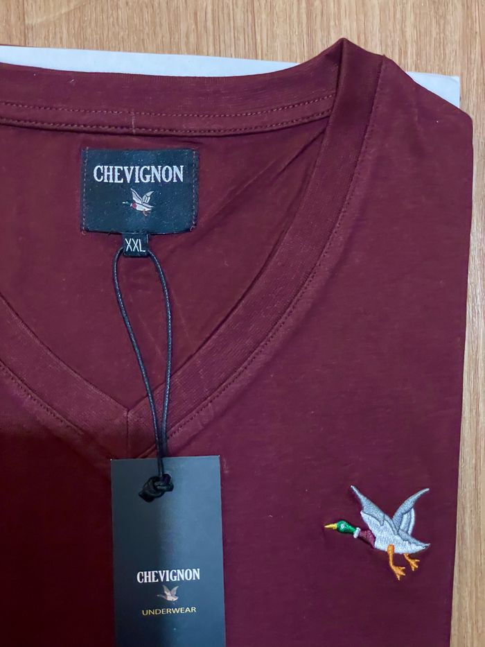 t-shirt chevignon taille XXL - photo numéro 2