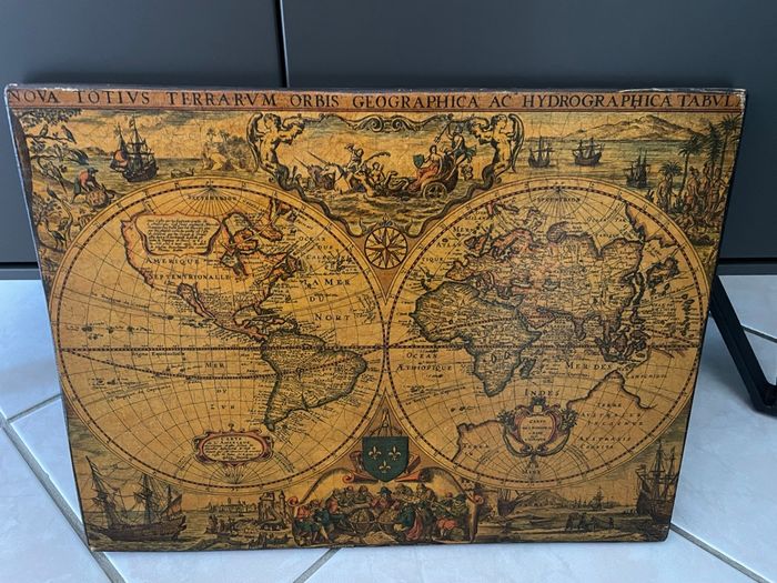 Cadre Mappemonde en bois - photo numéro 3