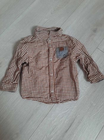 Chemise à carreaux