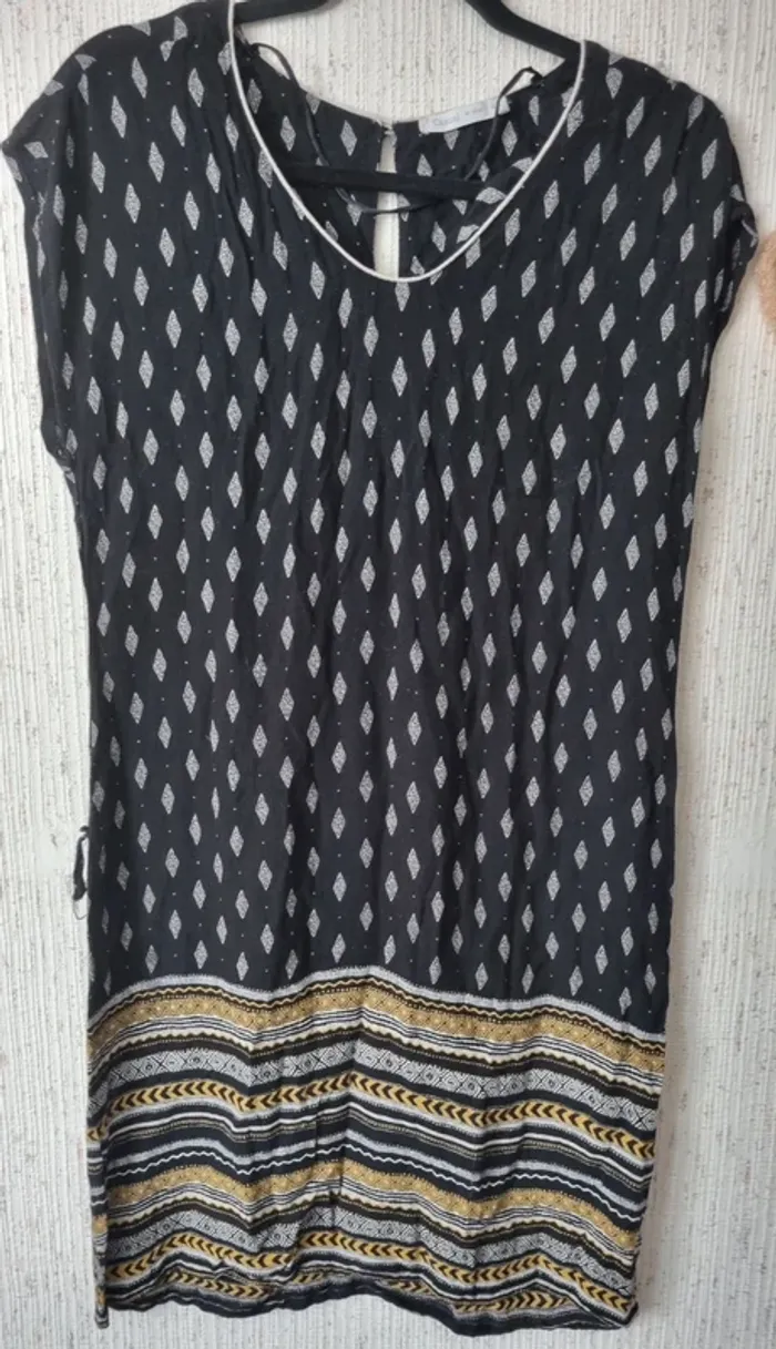 Robe été noir blanc jaune taille 40 gémo - photo numéro 2
