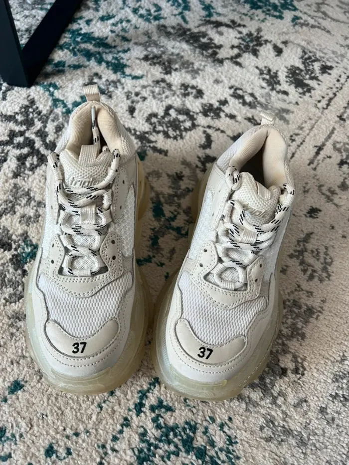 Balenciaga Triple S