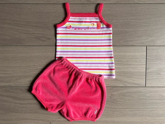 Lot de vêtements Natalys T-6 mois - photo numéro 10