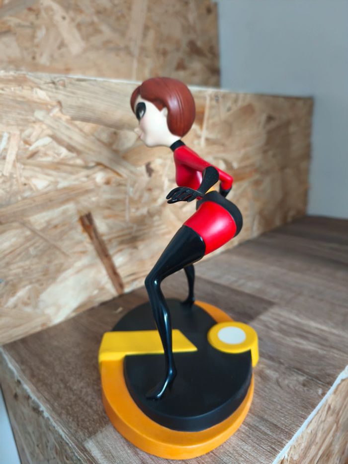 WDCC « Limber Lady » Elastigirl des Indestructibles disney - photo numéro 2