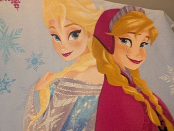 Couverture Reine des neiges  146*106 cm