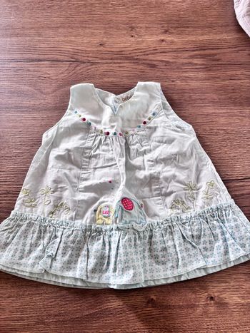 Robe sans manches