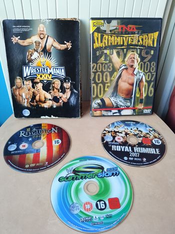 Lot de 7  DVD WrestleMania