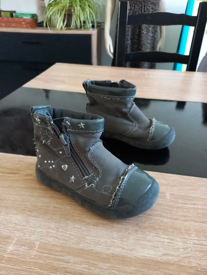 Chaussures fille T23 grise - photo numéro 2