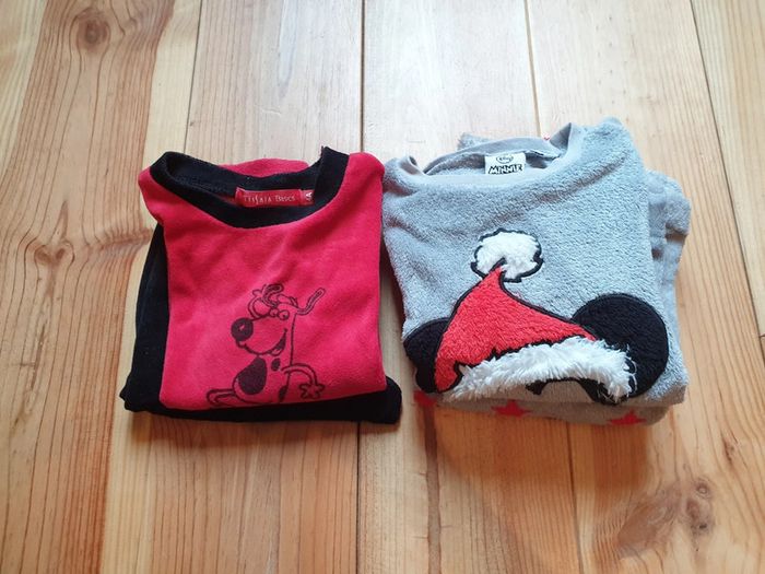 Lot de 2 pyjamas velour 4 ans - photo numéro 2