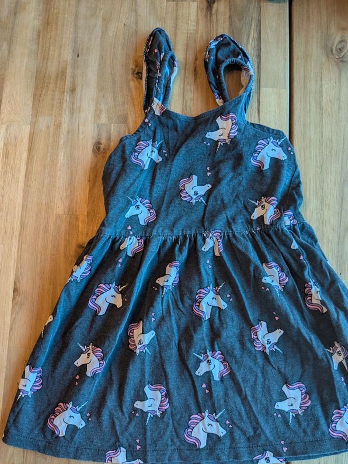 Robe 3 ans