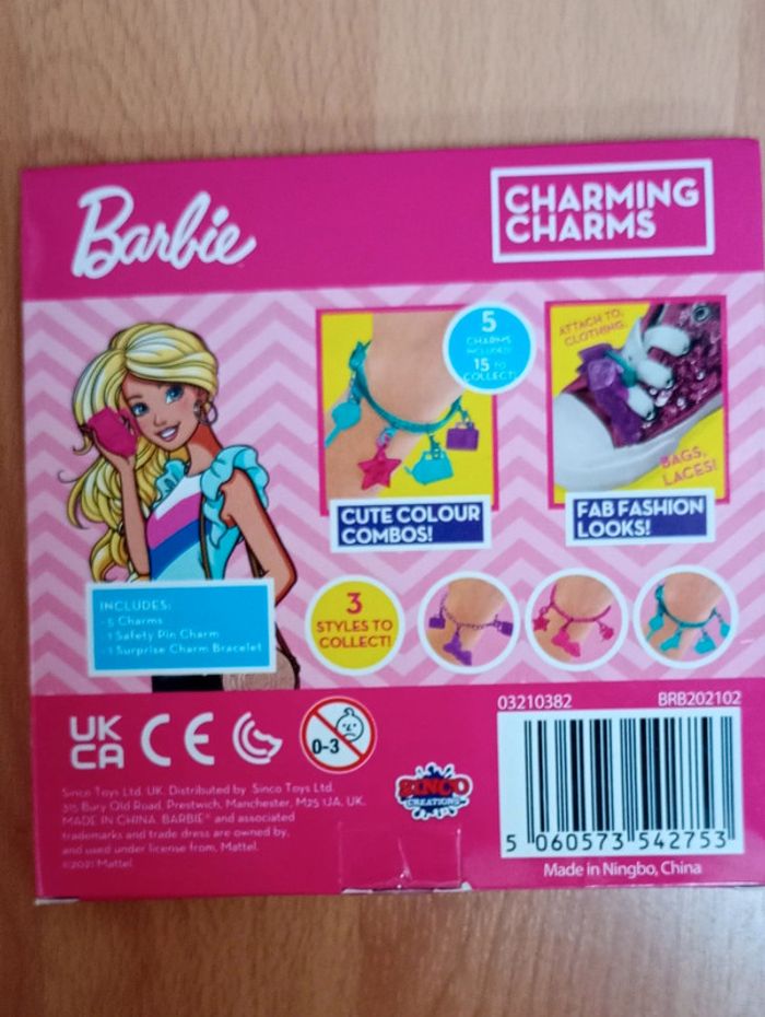 Bracelet et charms Barbie Neuf - photo numéro 2