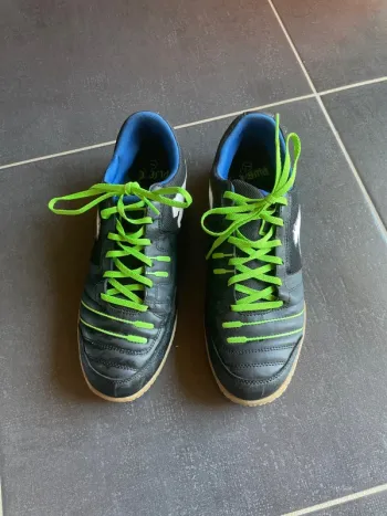 Chaussures foot salle