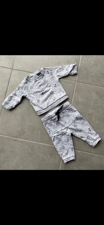 Ensemble Jogging Animaux Kiabi 9 mois