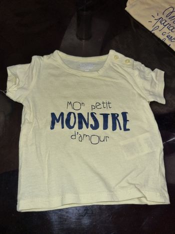 T-shirt été taille 3 mois