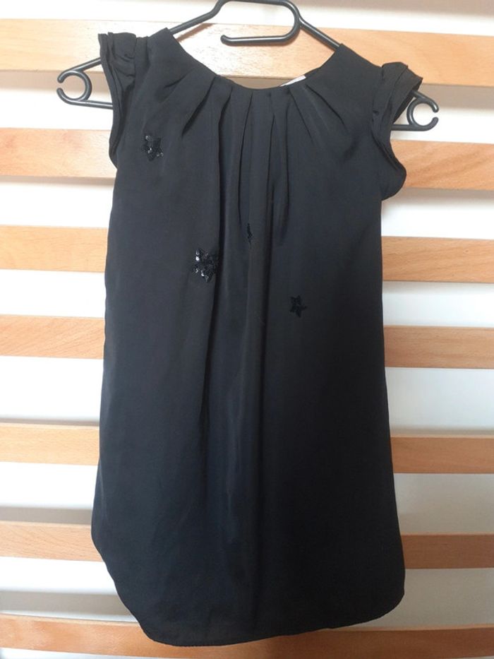 Robe noire idéale pour les fêtes tao 8 ans
