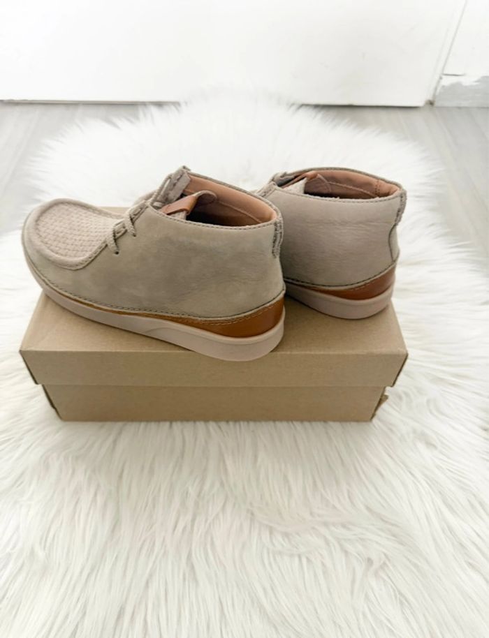 Boots Clarks Oakland Mid – Beige - mixte H/F– Taille 39,5 – Neuf avec étiquette - photo numéro 5