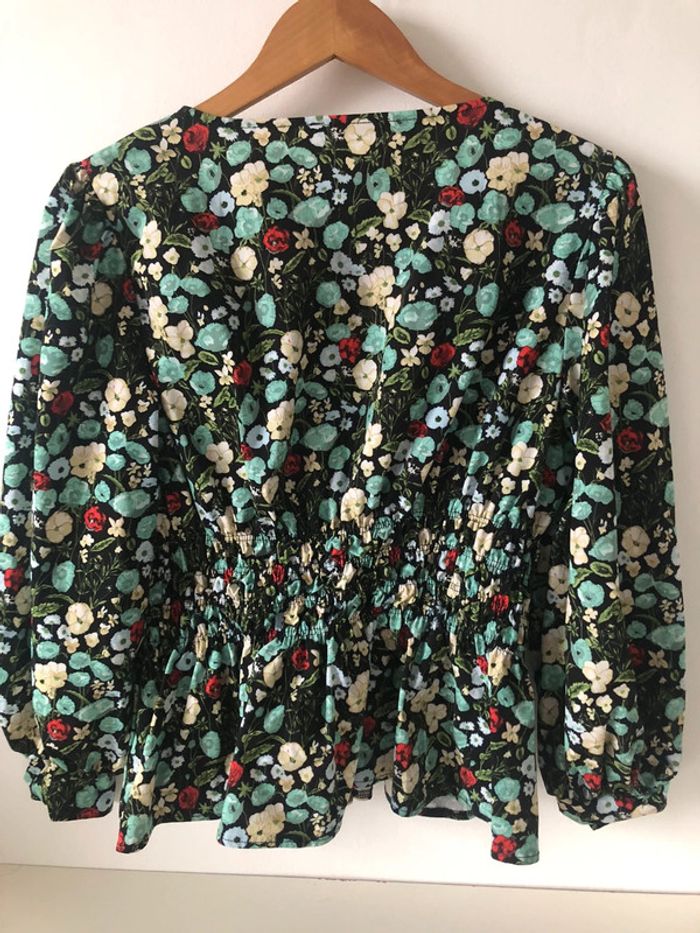 Chemisier blouse Zara à fleurs cintrée - photo numéro 3