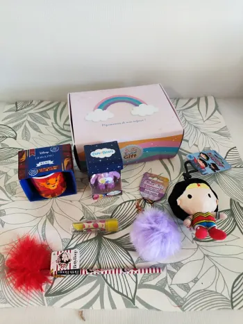 Coffret cadeau femme Mignonnerie années 80/90 Wonder Woman Bisounours