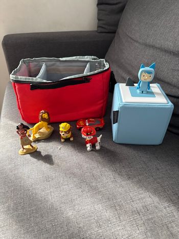 TonieBox 1 + 5 figurines + sac de transport