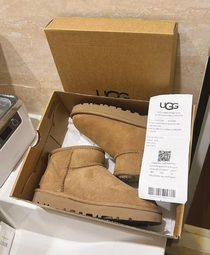Bottes de neige Ugg mini Taille 38