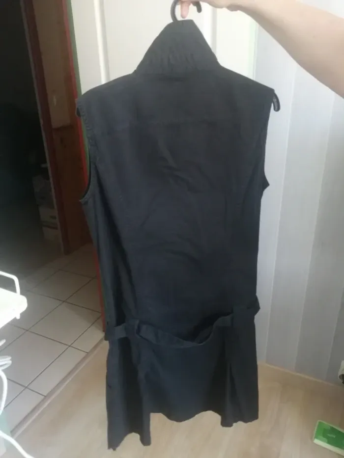 Robe noir - photo numéro 2