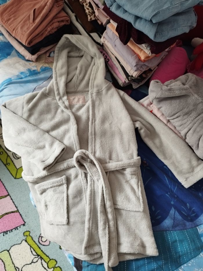 Vêtements enfant fille - photo numéro 10