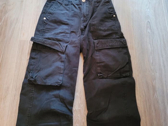 Pantalon cargo noir Bershka Taille 32 - photo numéro 3