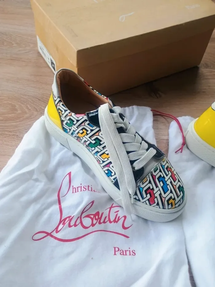 véritable basket Louboutin neuve T38 - photo numéro 3