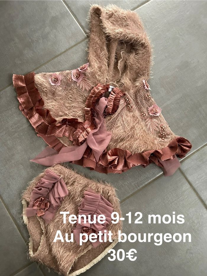 Tenue Sitter 12 mois