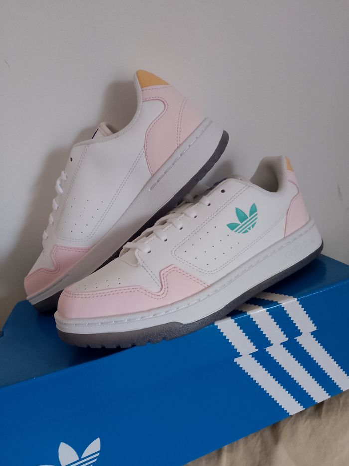 Basket adidas - photo numéro 3