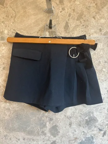 Short jupe marine Zara 6 ans