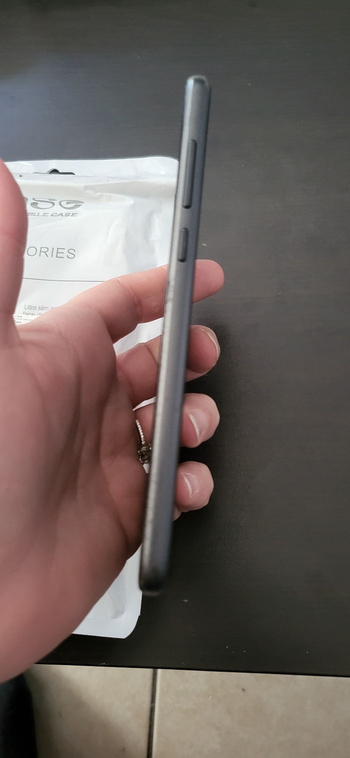 Huawei p8 lite excellent état + coque et verre neuf - photo numéro 9
