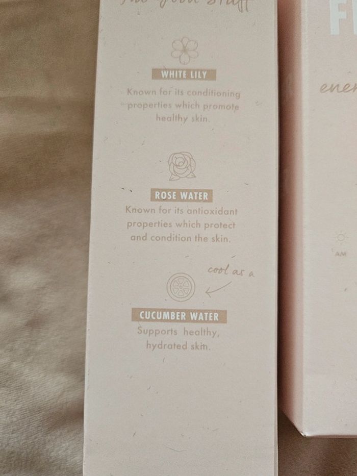 Brumes fixatrices énergisantes ColourPop - photo numéro 3