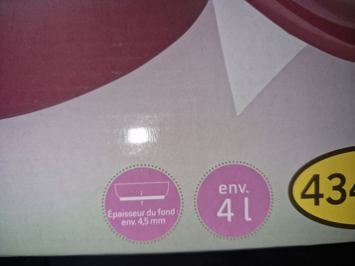 Cocotte en fonte 4 litres NEUVE - photo numéro 3