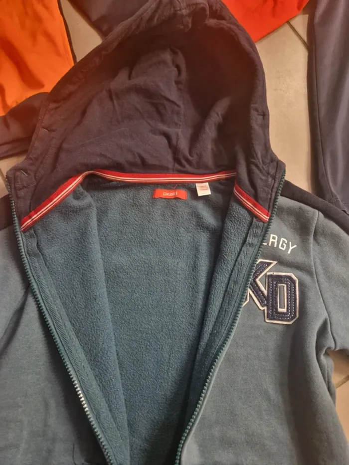 Lot de 3 vestes enfant 12 ans - photo numéro 3