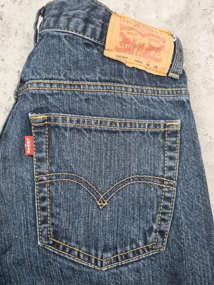 Jeans Levi’s 505 bleu – Taille 36 Femme / 26 US (mesures en photos) - photo numéro 4
