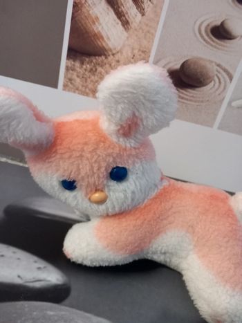 Peluche vintage lapin  Boulgom pastel aux yeux bleus 17cm