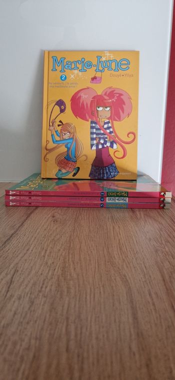 Lot 4 bande dessinée (BD) Marie Lune